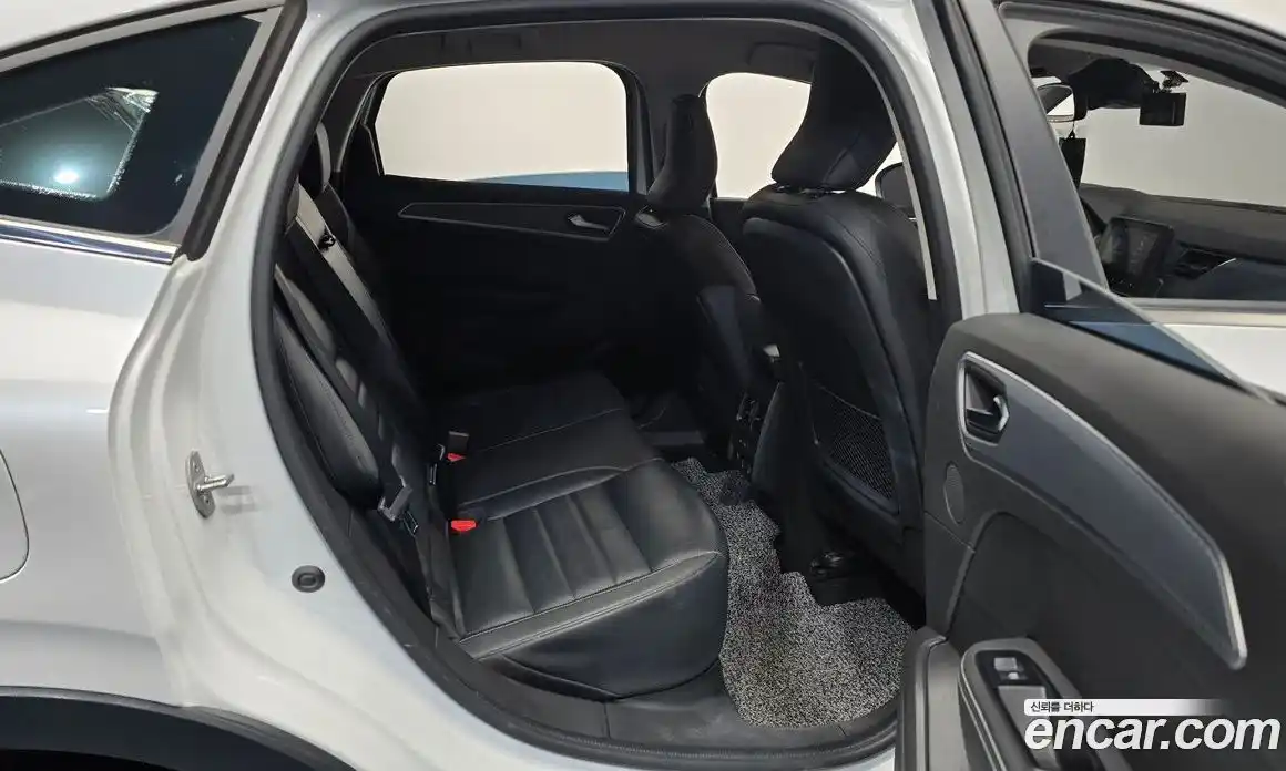 Renault XM3 2022 1.6 Автомат в Москве № 106614, фото 3