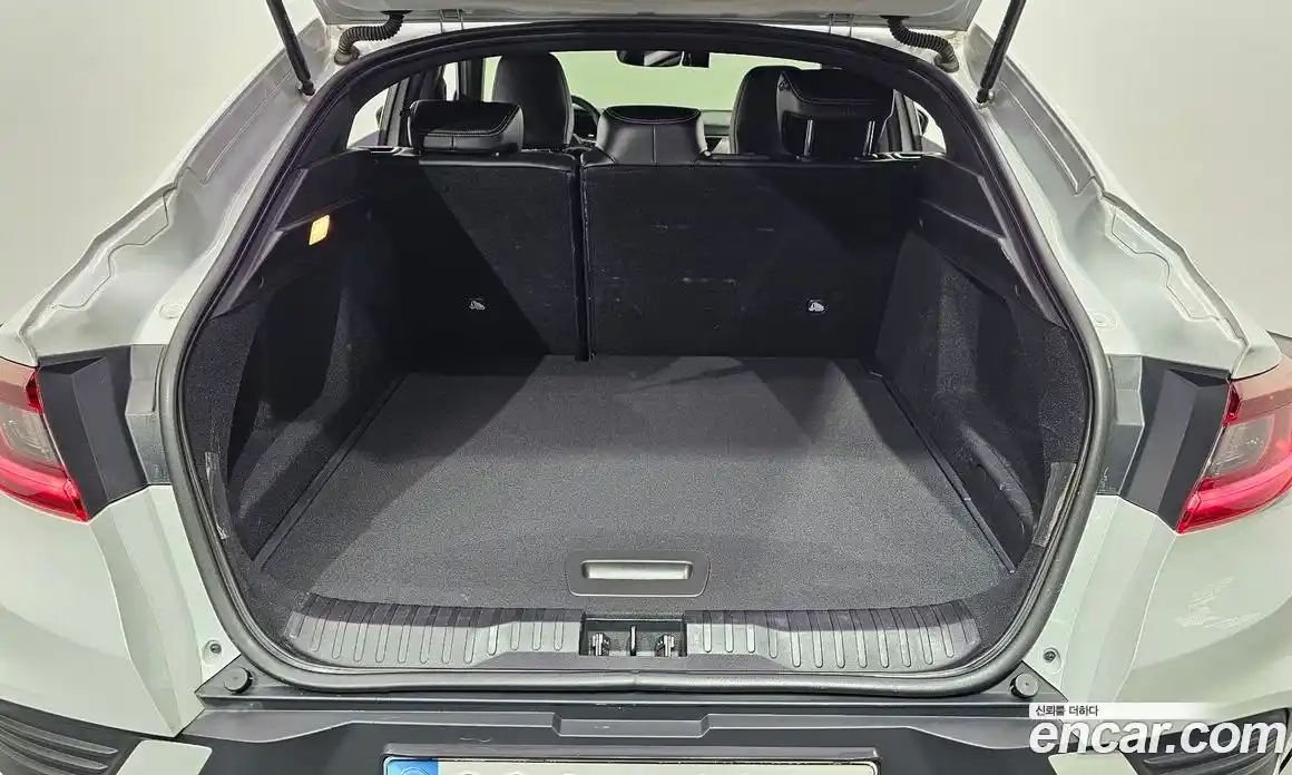 Renault XM3 2024 1.6 Автомат в Москве № 107527, фото 5