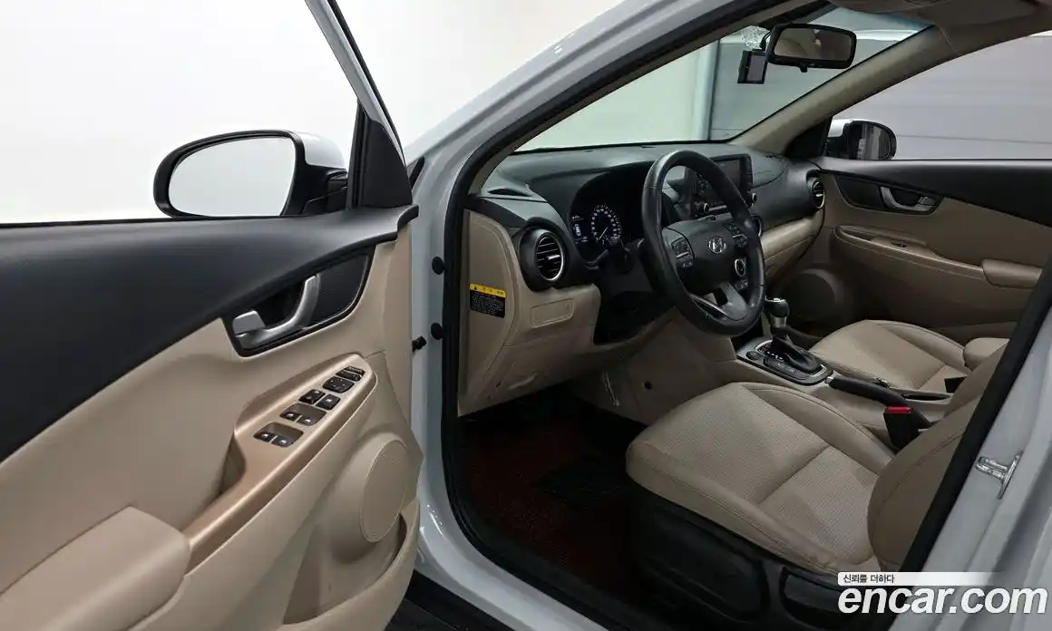 Hyundai Kona 2018 1.6 Автомат в Москве № 107846, фото 11