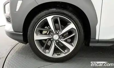 Hyundai Kona 2018 1.6 Автомат в Москве № 107846, миниатюра 12