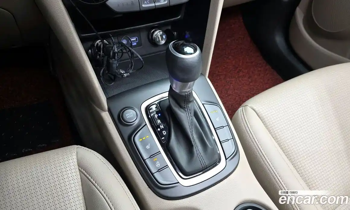 Hyundai Kona 2018 1.6 Автомат в Москве № 107846, фото 3