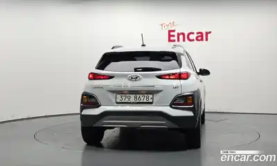 Hyundai Kona 2018 1.6 Автомат в Москве № 107846, миниатюра 10