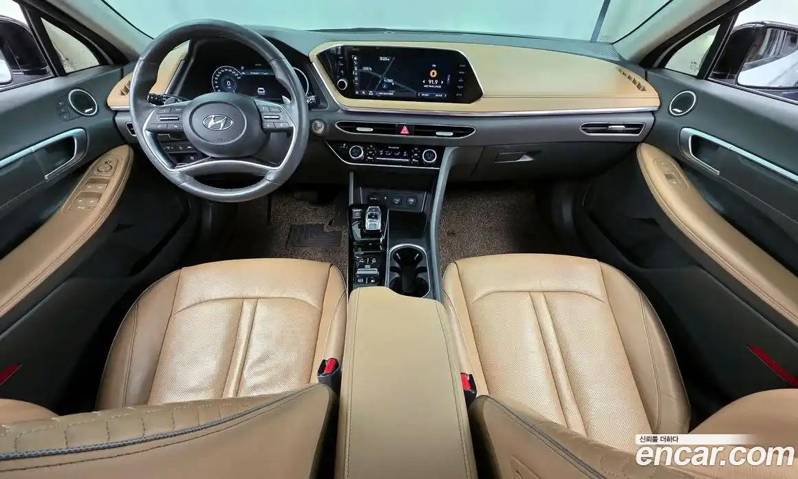 Hyundai Sonata 2020 1.6 Автомат в Москве № 107925, фото 11