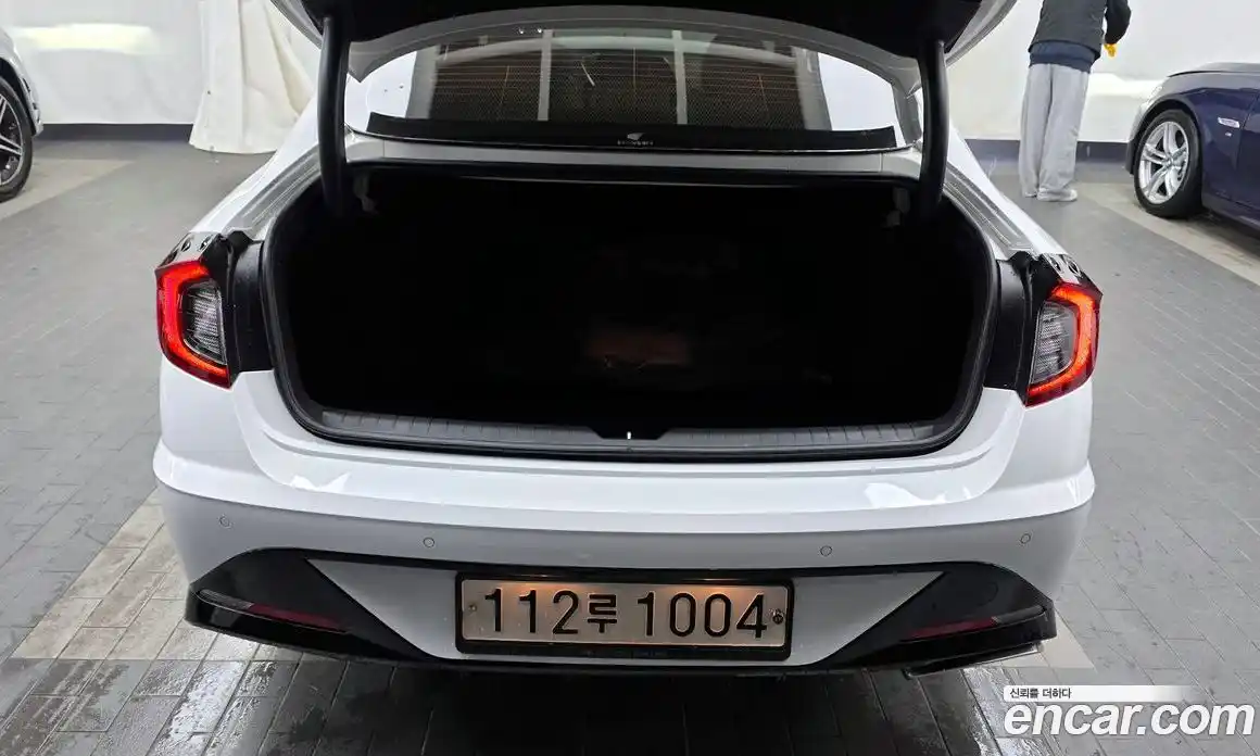 Hyundai Sonata 2020 1.6 Автомат в Москве № 107925, фото 20