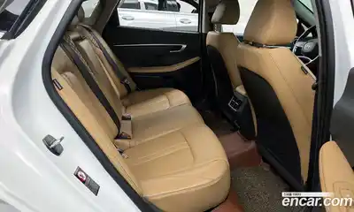 Hyundai Sonata 2020 1.6 Автомат в Москве № 107925, миниатюра 7