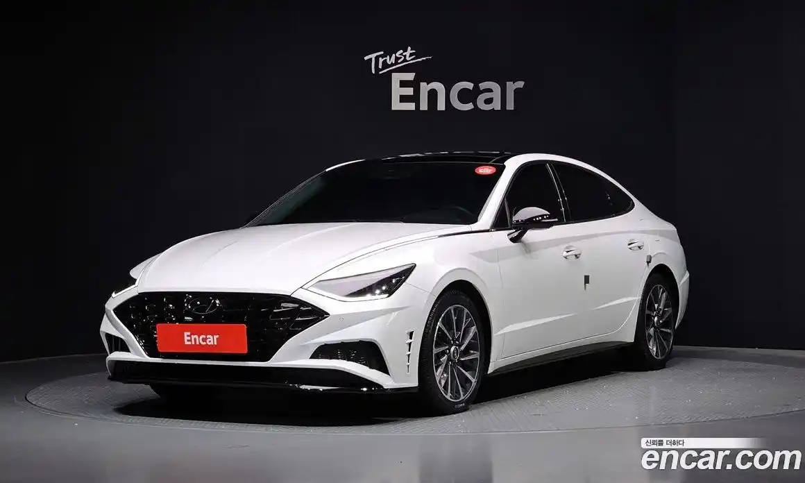 Hyundai Sonata 2020 1.6 Автомат в Москве № 107925, фото 8