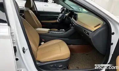 Hyundai Sonata 2020 1.6 Автомат в Москве № 107925, миниатюра 9