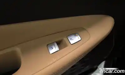 Hyundai Santa Fe 2023 2.5 Автомат в Москве № 108018, миниатюра 12