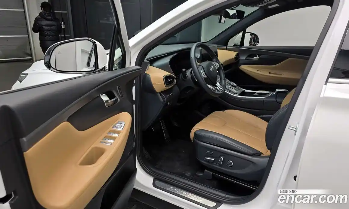 Hyundai Santa Fe 2023 2.5 Автомат в Москве № 108018, фото 15