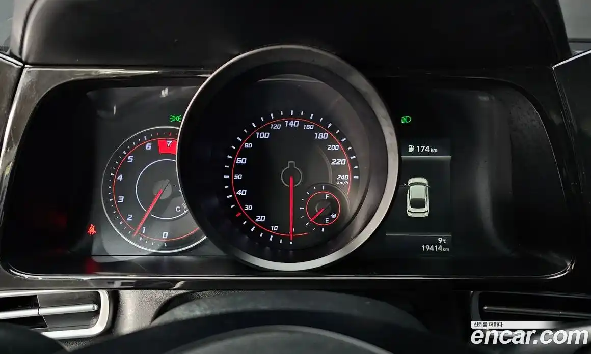 Hyundai Avante 2021 1.6 Автомат в Москве № 108247, фото 7