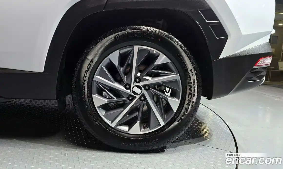 Hyundai Tucson 2023 1.6 Автомат в Москве № 109100, фото 7