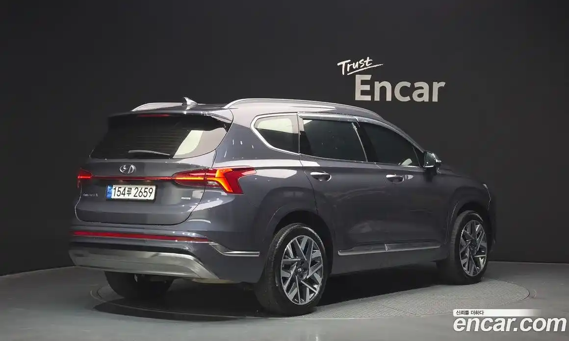 Hyundai Santa Fe 2023 2.5 Автомат в Москве № 109860, фото 12