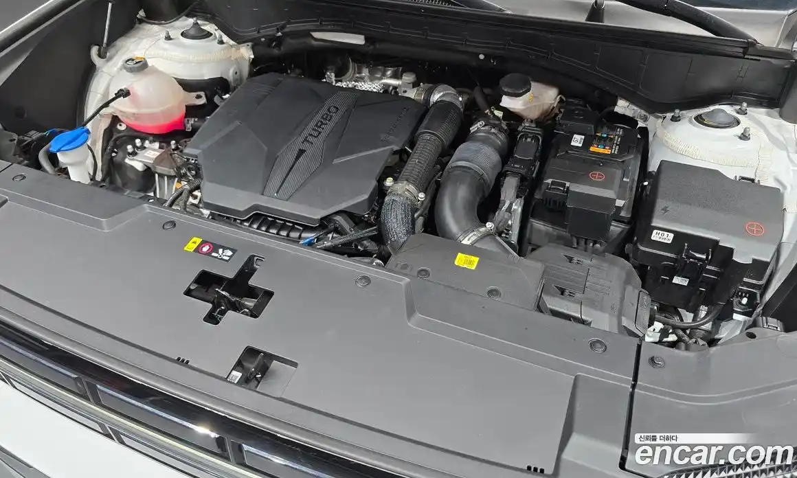 Hyundai Santa Fe 2024 2.5 Автомат в Москве № 110987, фото 6