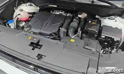 Hyundai Santa Fe 2024 2.5 Автомат в Москве № 110987, миниатюра 6