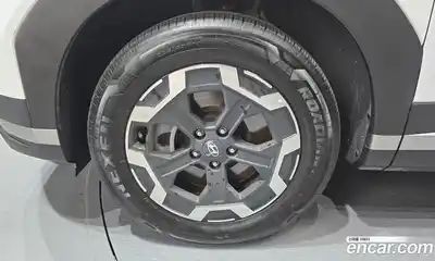 Hyundai Santa Fe 2024 2.5 Автомат в Москве № 110987, миниатюра 10