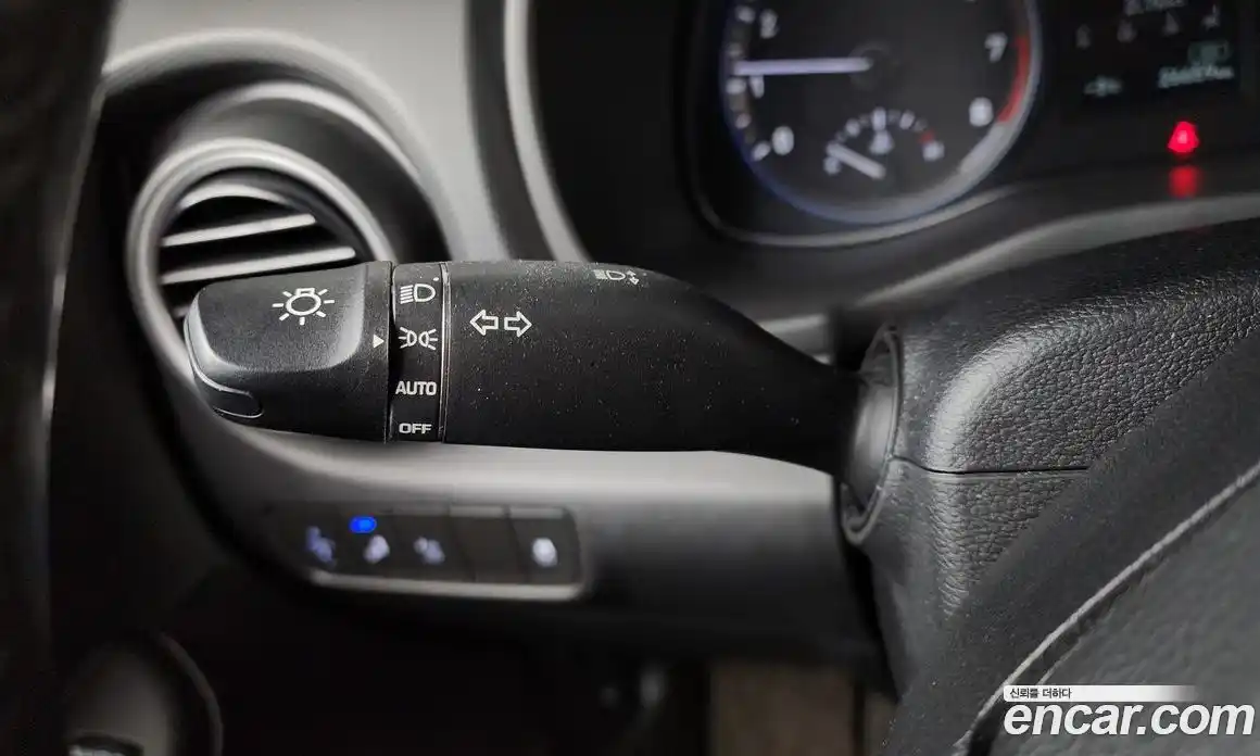 Hyundai Kona 2018 1.6 Автомат в Москве № 112880, фото 5