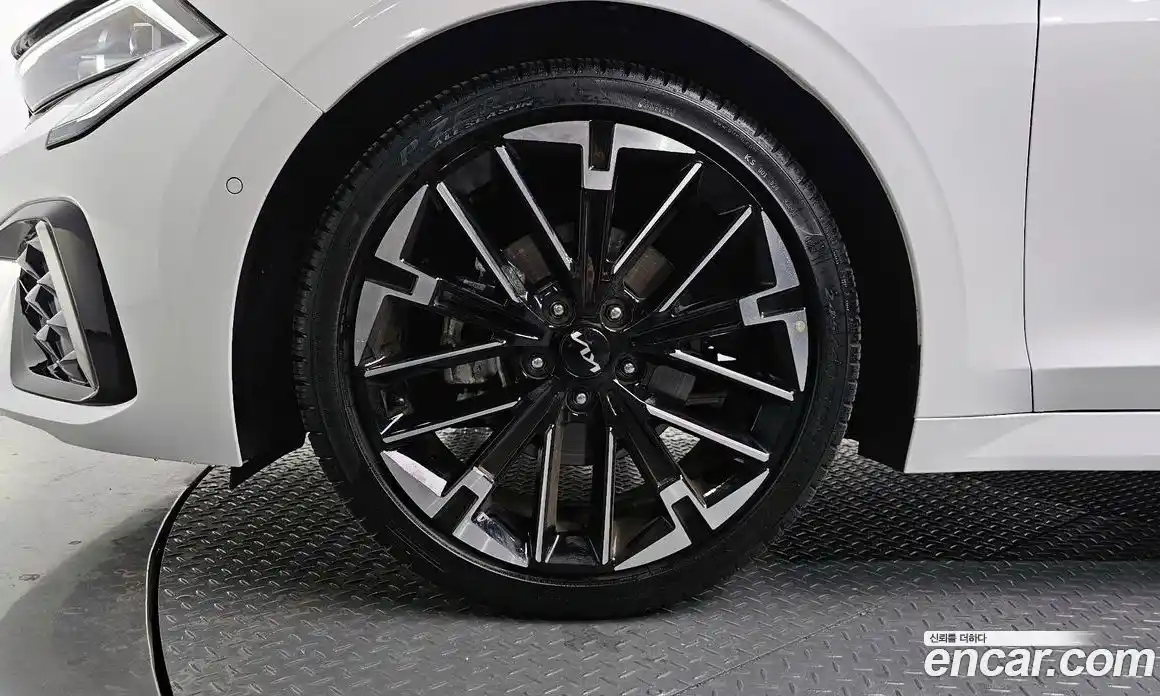 Kia K5 2024 1.6 Автомат в Москве № 114743, фото 3