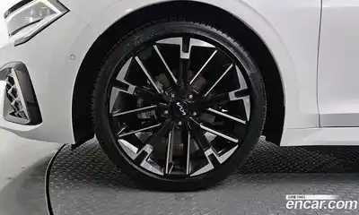 Kia K5 2024 1.6 Автомат в Москве № 114743, миниатюра 3