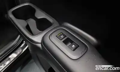 Hyundai Santa Fe 2024 2.5 Автомат в Москве № 119462, миниатюра 12