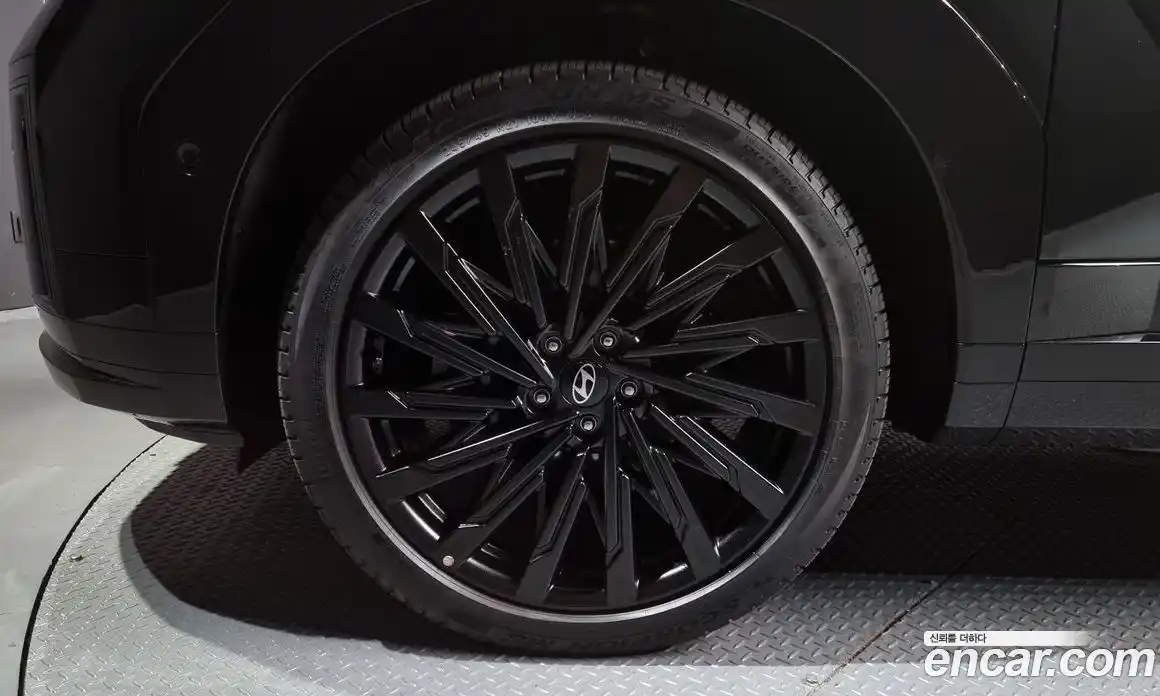 Hyundai Santa Fe 2024 2.5 Автомат в Москве № 119462, фото 13