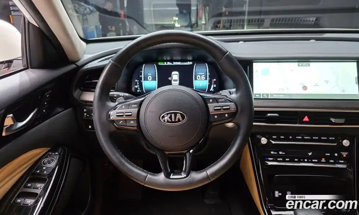 Kia K7 2020 2.5 Автомат в Москве № 120446, фото 15