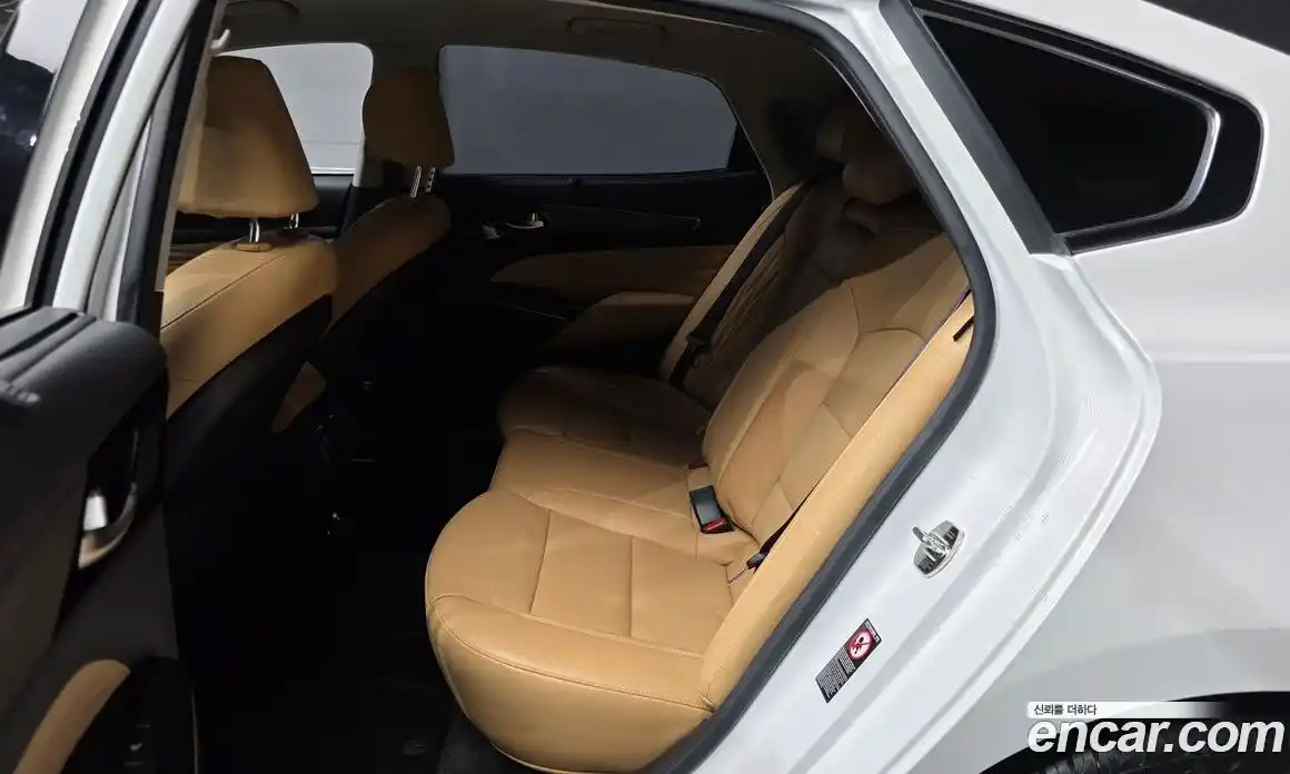 Kia K7 2020 2.5 Автомат в Москве № 120446, фото 3