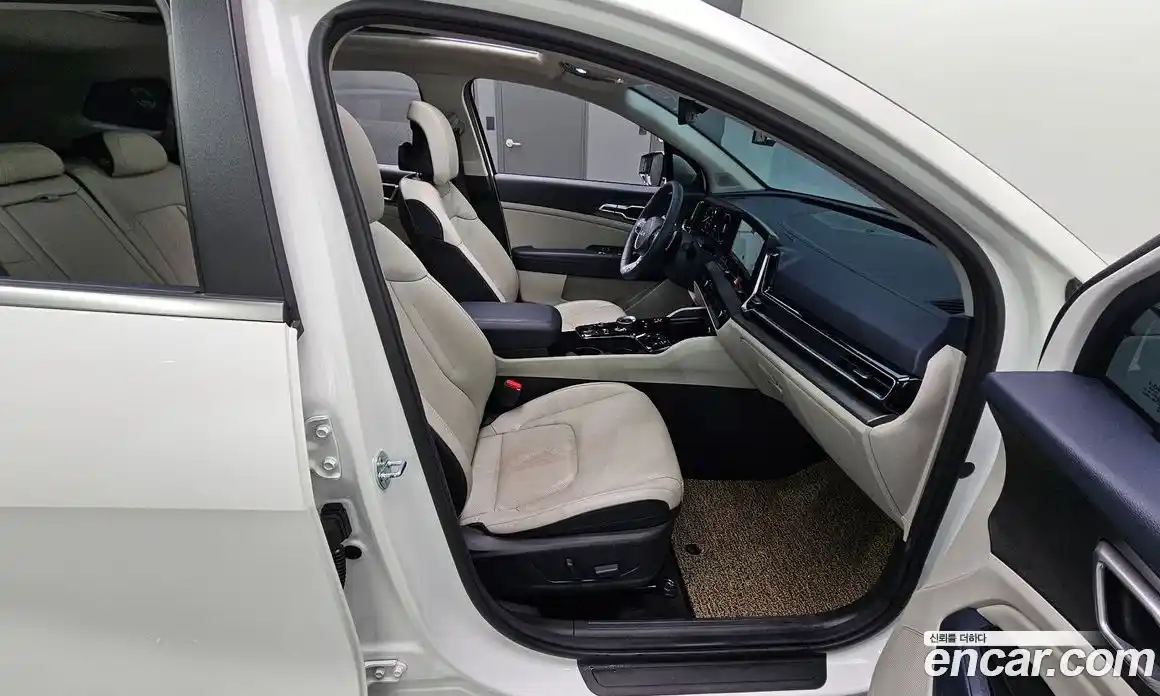 Kia Sportage 2022 1.6 Автомат в Москве № 120960, фото 15