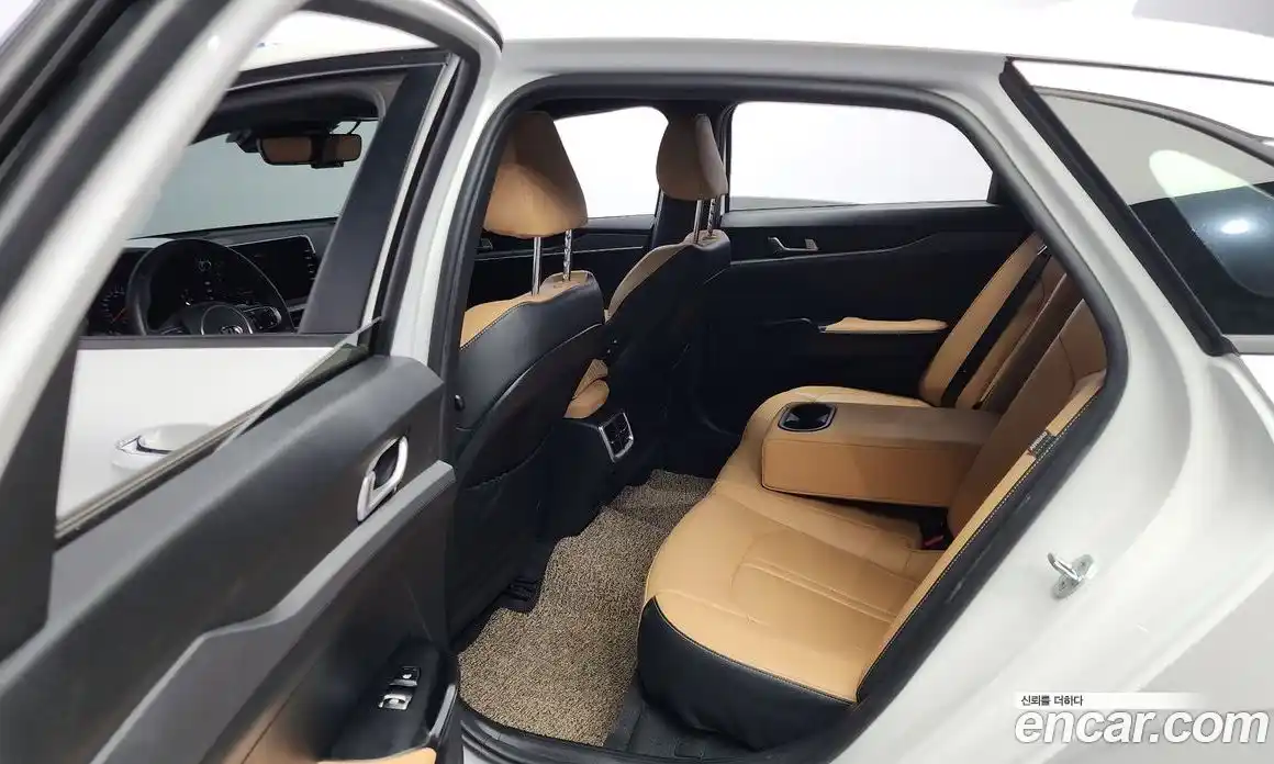 Kia K5 2021 1.6 Автомат в Москве № 122262, фото 7