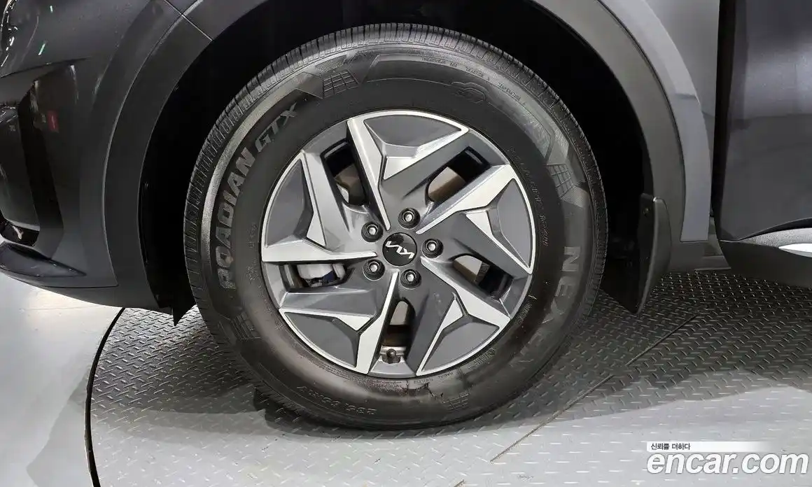 Kia Sorento 2023 1.6 Автомат в Москве № 122748, фото 15