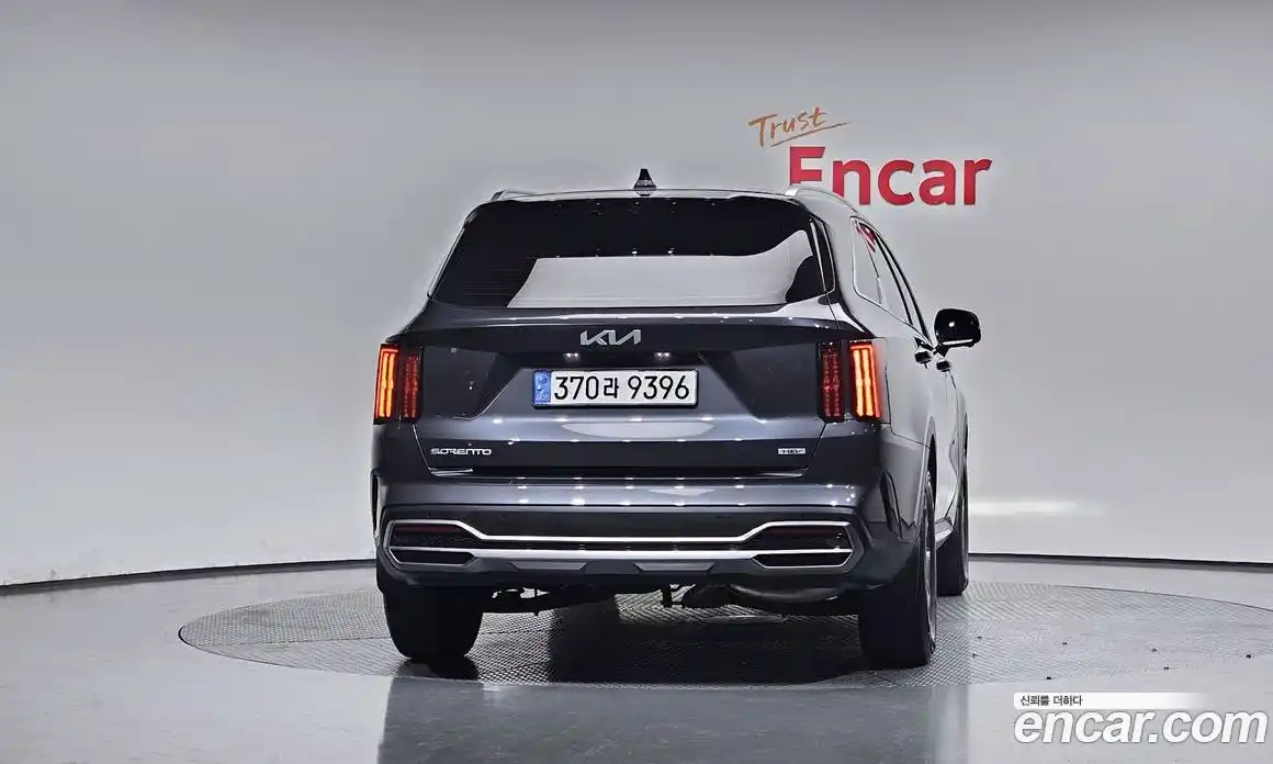 Kia Sorento 2023 1.6 Автомат в Москве № 122748, фото 20