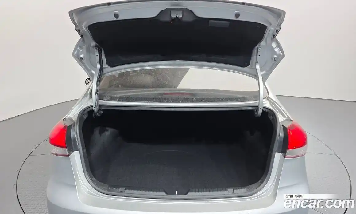 Kia K3 2016 1.6 Автомат в Москве № 124917, фото 11