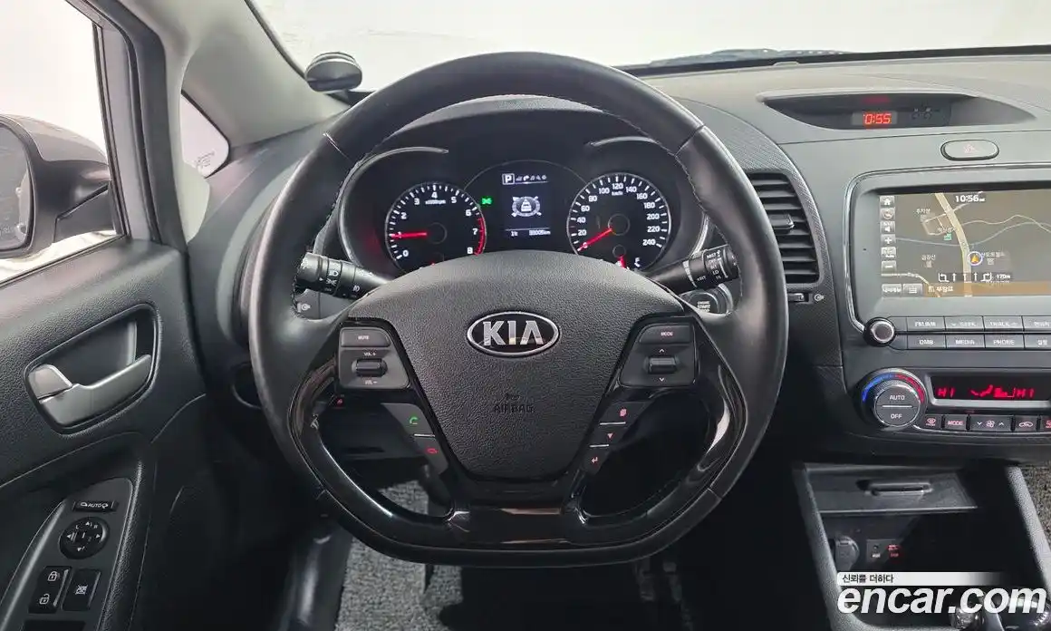 Kia K3 2016 1.6 Автомат в Москве № 124917, фото 13
