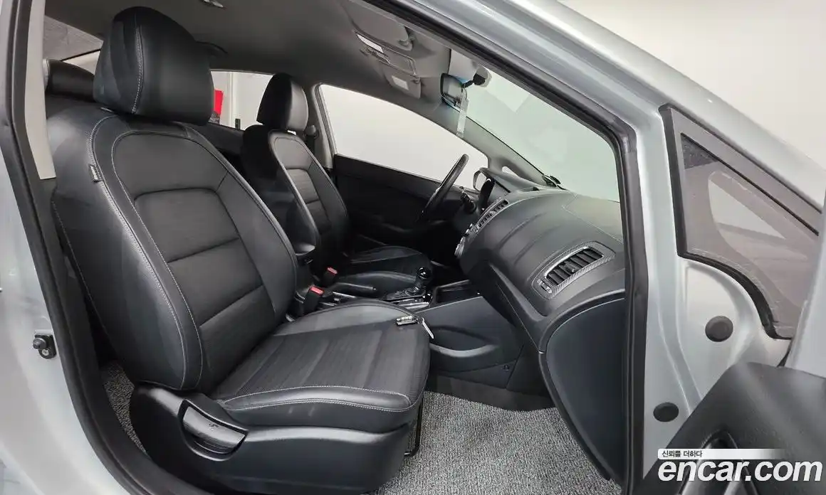 Kia K3 2016 1.6 Автомат в Москве № 124917, фото 17