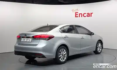 Kia K3 2016 1.6 Автомат в Москве № 124917, миниатюра 3