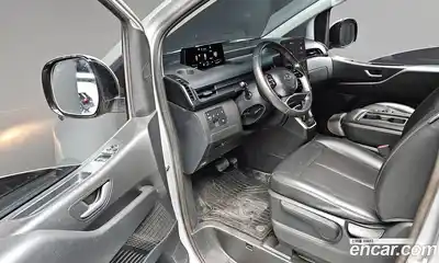 Hyundai Staria, 2022