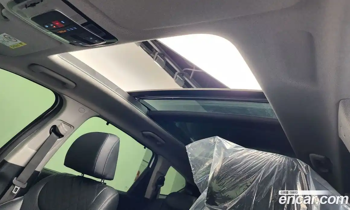 Hyundai Santa Fe 2023 1.6 Автомат в Москве № 127007, фото 18