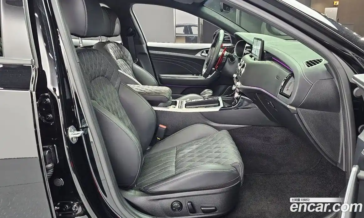 Kia Stinger 2022 3.3 Автомат в Москве № 130353, фото 12