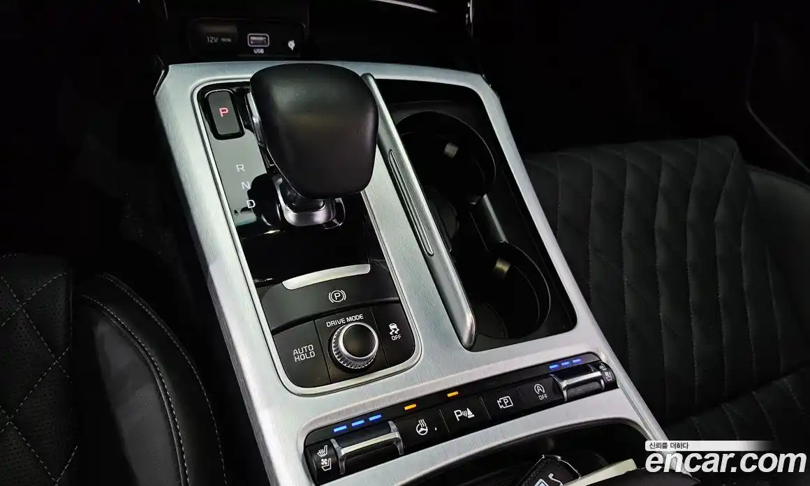 Kia Stinger 2022 3.3 Автомат в Москве № 130353, фото 14