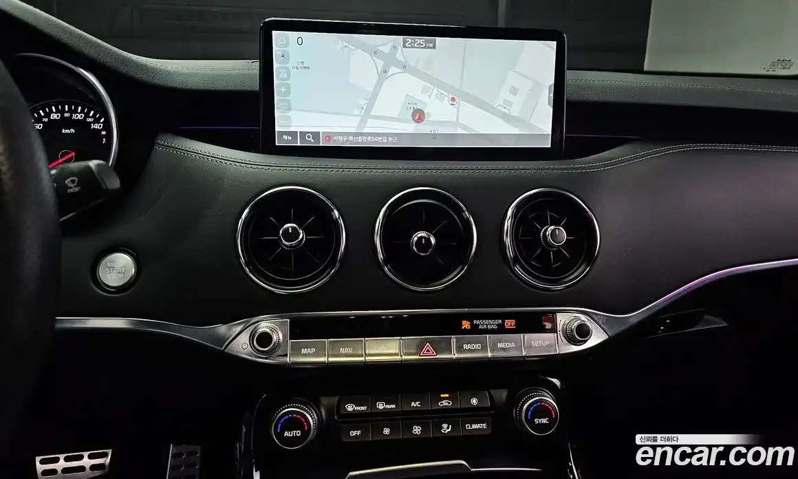 Kia Stinger 2022 3.3 Автомат в Москве № 130353, фото 16