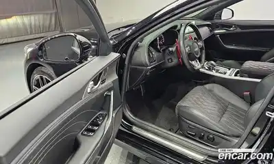 Kia Stinger 2022 3.3 Автомат в Москве № 130353, миниатюра 6