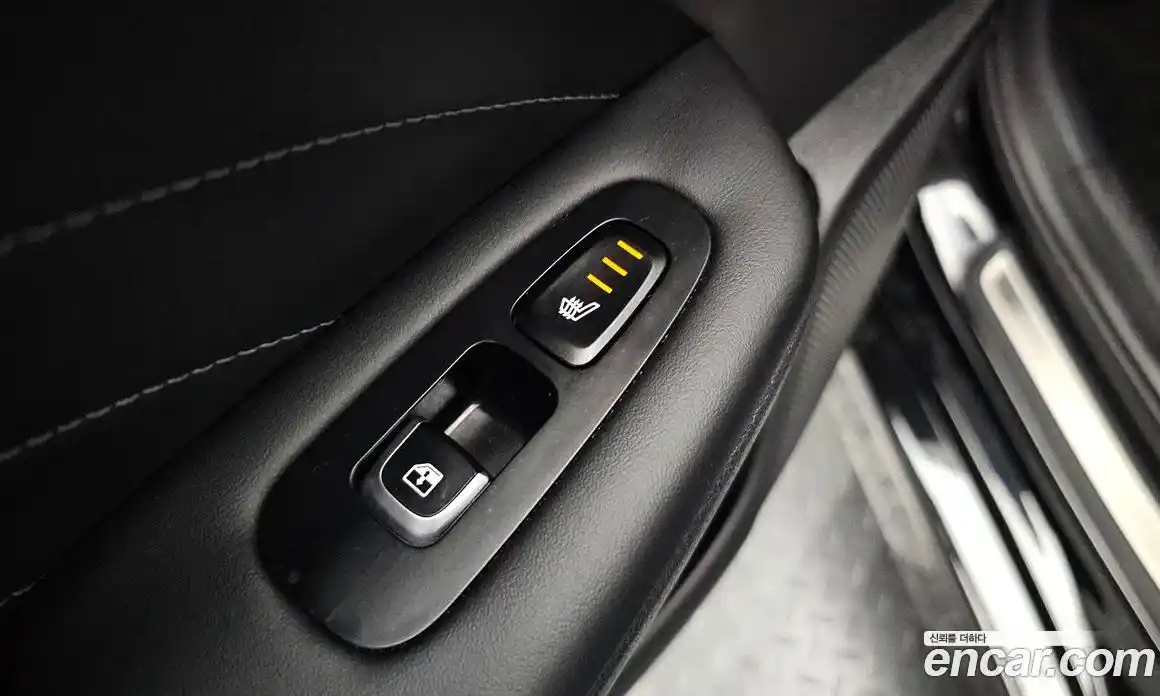 Kia Stinger 2022 3.3 Автомат в Москве № 130353, фото 10