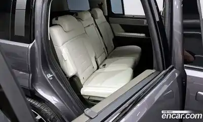 Hyundai Santa Fe 2024 2.5 Автомат в Москве № 130820, миниатюра 8