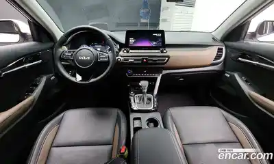 Kia Seltos 2022 1.6 Автомат в Москве № 132131, миниатюра 4