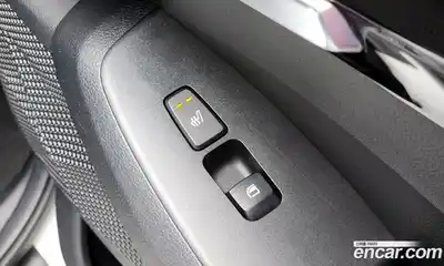 Kia Seltos 2022 1.6 Автомат в Москве № 132131, миниатюра 8