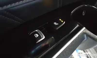 Kia Sorento 2023 2.5 Автомат в Москве № 132581, миниатюра 4