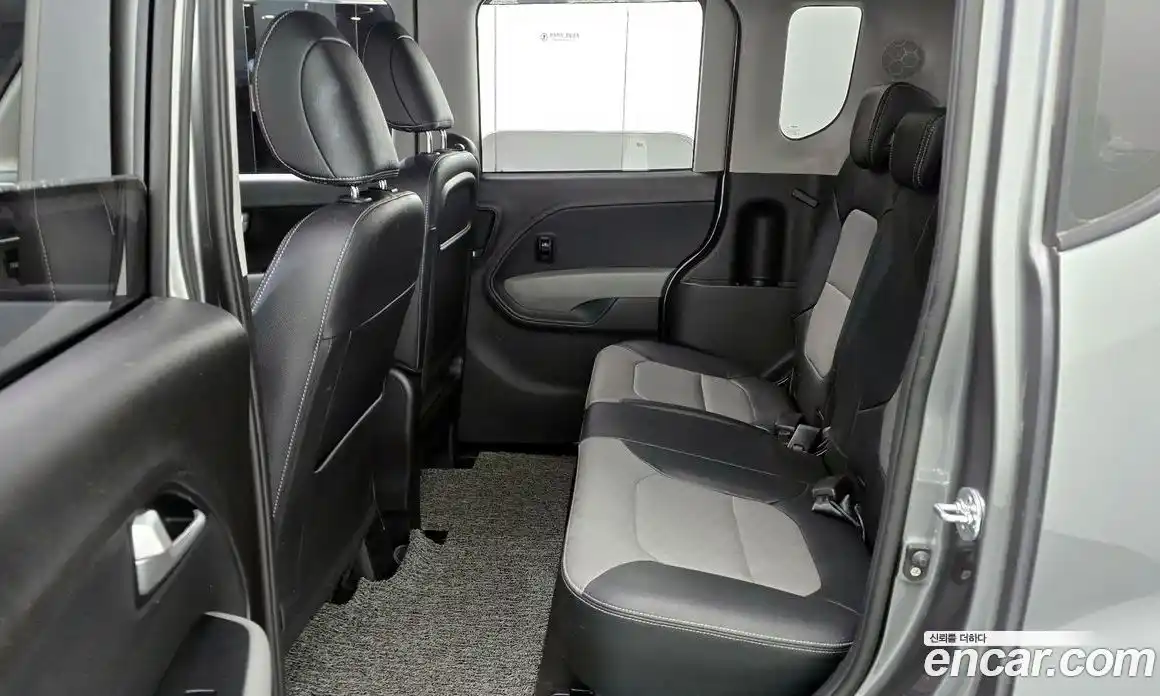 Kia Ray 2022 1.0 Автомат в Москве № 132862, фото 6