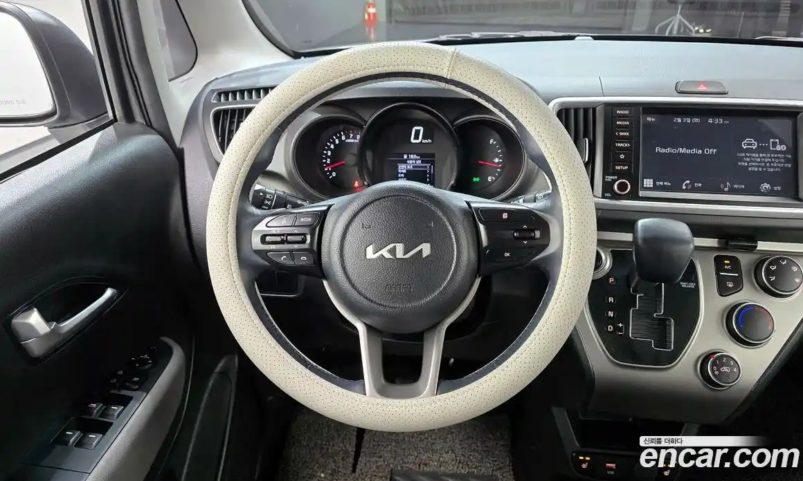 Kia Ray 2022 1.0 Автомат в Москве № 132862, фото 7
