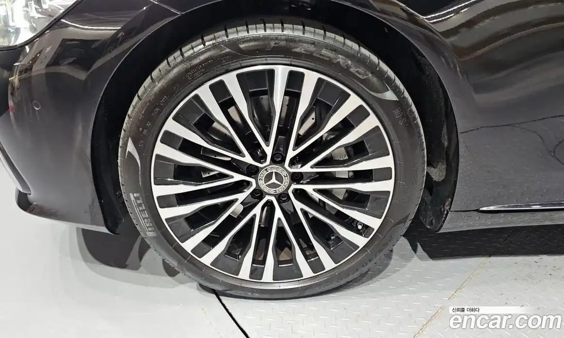 Mercedes-Benz S-Class 2023 3.0 Автомат в Москве № 137108, фото 16