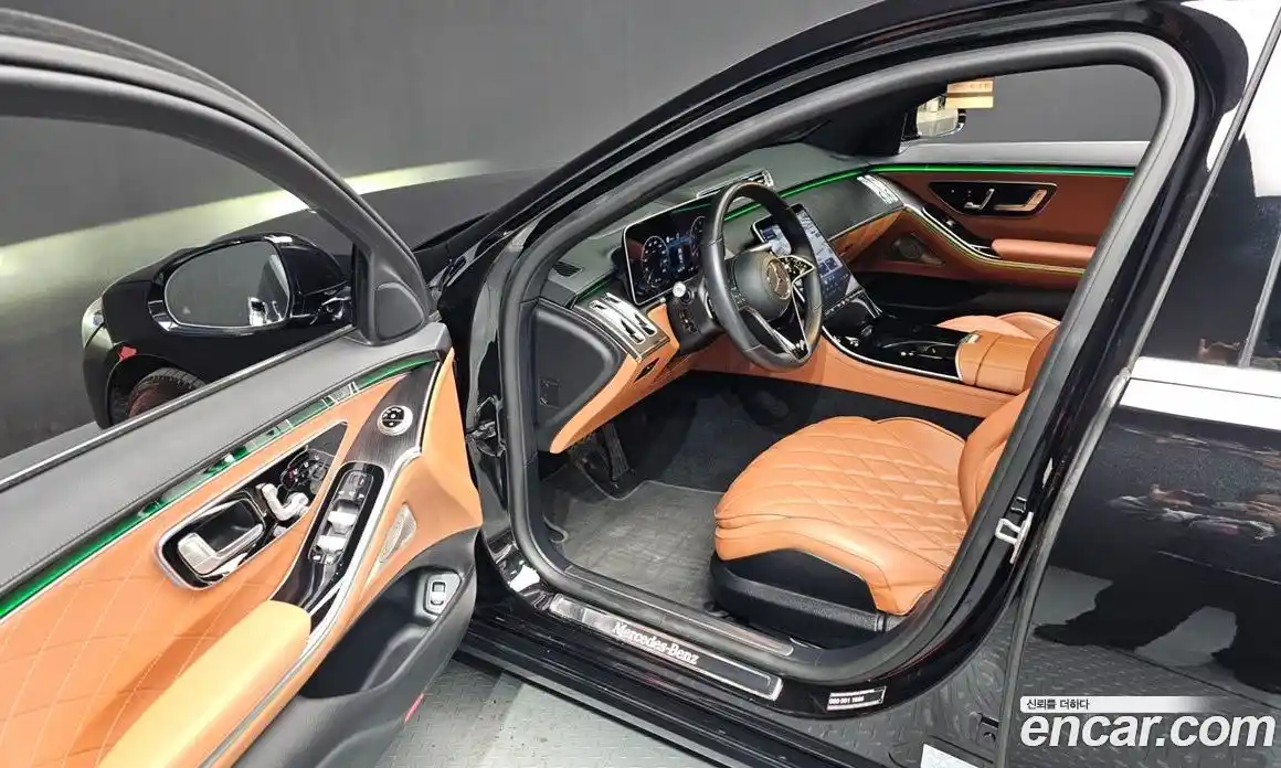 Mercedes-Benz S-Class 2023 3.0 Автомат в Москве № 137108, фото 17