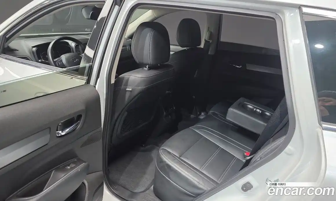 Renault QM6 2023 2.0 Автомат в Москве № 137167, фото 19